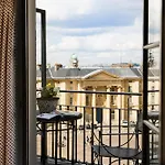 Des Grands Hommes 3* Paris