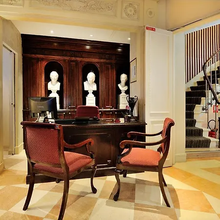 Hotel Des Grands Hommes Paříž