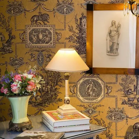 Des Grands Hommes Hotel Paris