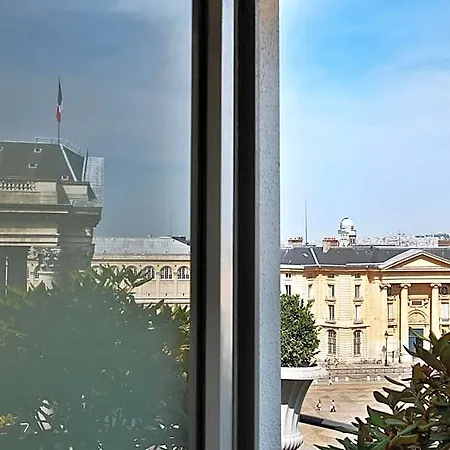 Hotel Des Grands Hommes Paryż