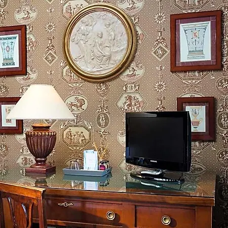 Hotel Des Grands Hommes Paryż