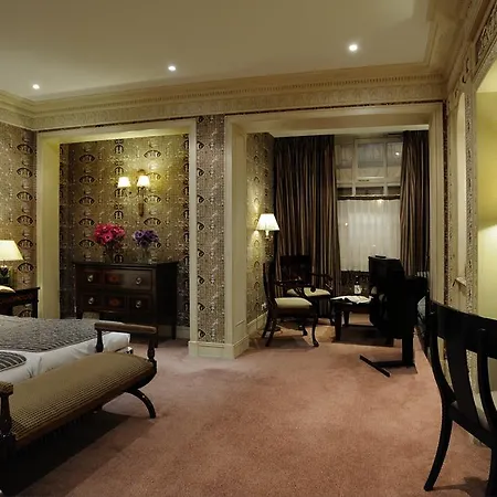 Des Grands Hommes Hotel 3*