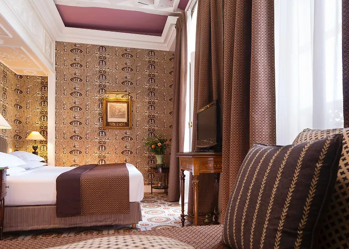 Des Grands Hommes מלון פריז