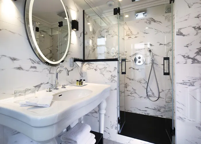 מלון Des Grands Hommes