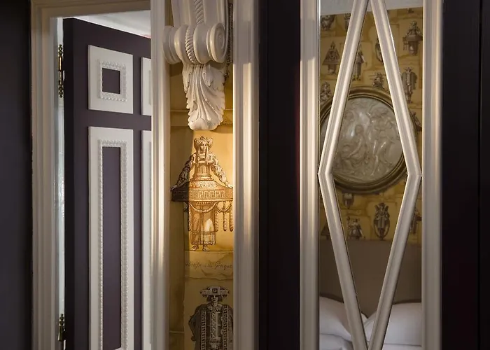 Des Grands Hommes מלון פריז