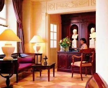 Des Grands Hommes Hotell