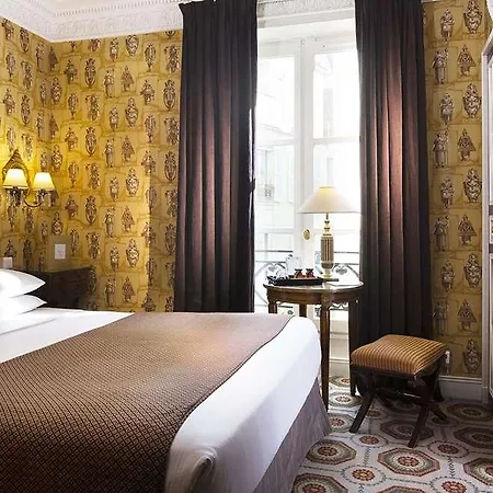 Hotell Des Grands Hommes