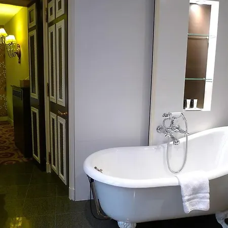 Hotell Des Grands Hommes Paris