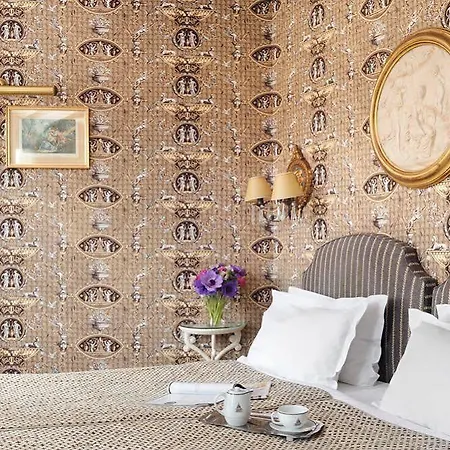 Hotell Des Grands Hommes 3*