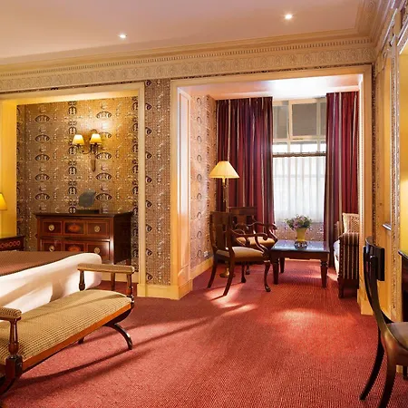 Des Grands Hommes Hotel 3*